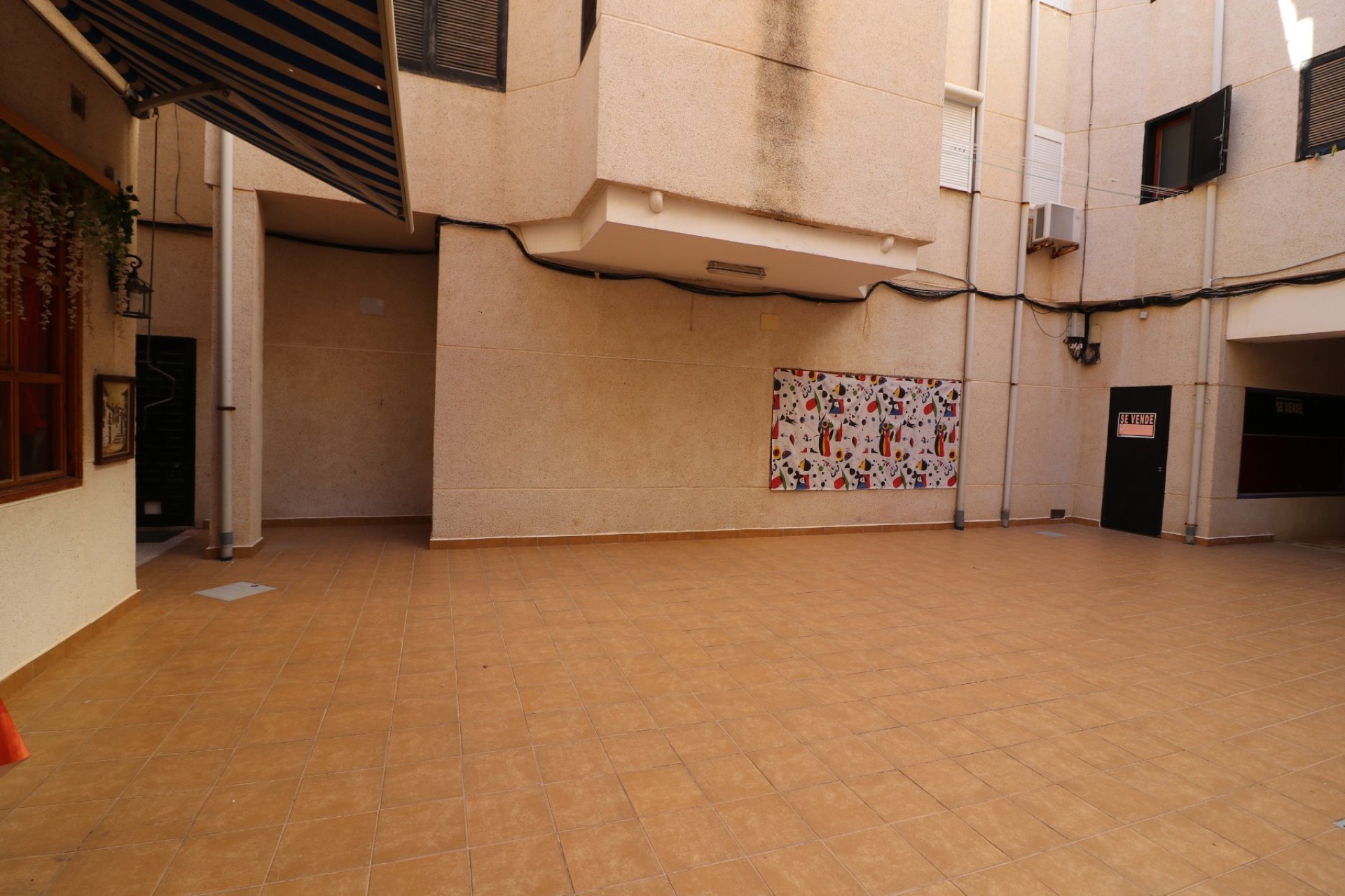 Andrahand - Lokal - Torrevieja - Lomas del Mar