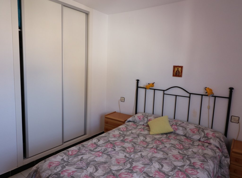 Second hand - Apartment / Flat - Torrevieja - Lomas del Mar