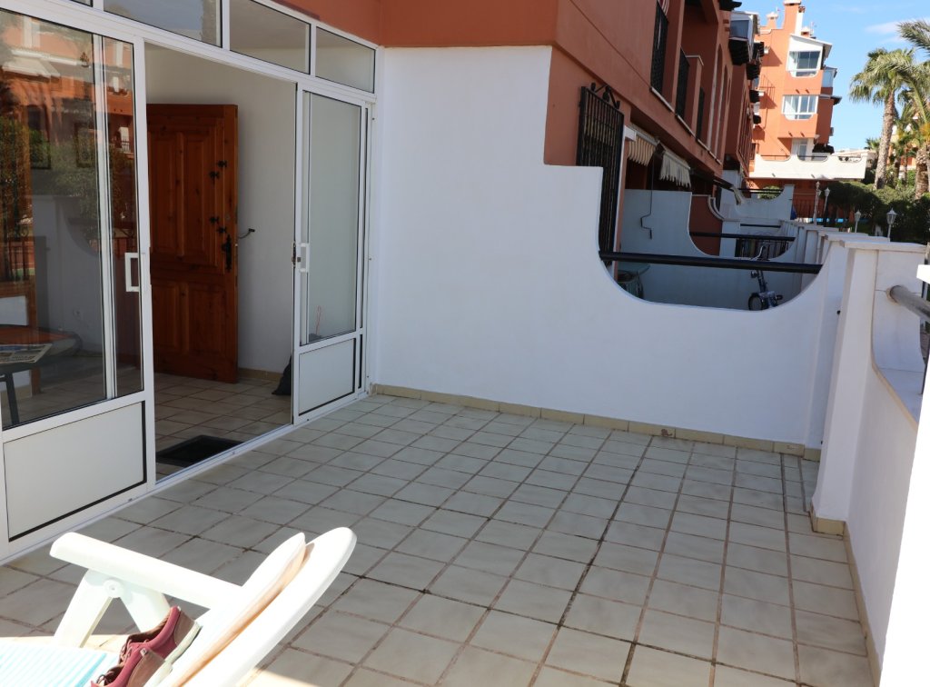 Second hand - Apartment / Flat - Torrevieja - Torreblanca