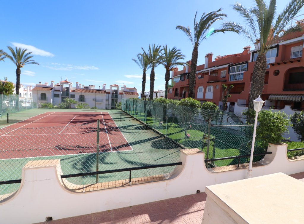 Second hand - Apartment / Flat - Torrevieja - Torreblanca