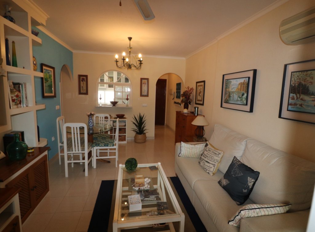 Second hand - Apartment / Flat - Torrevieja - Torreblanca