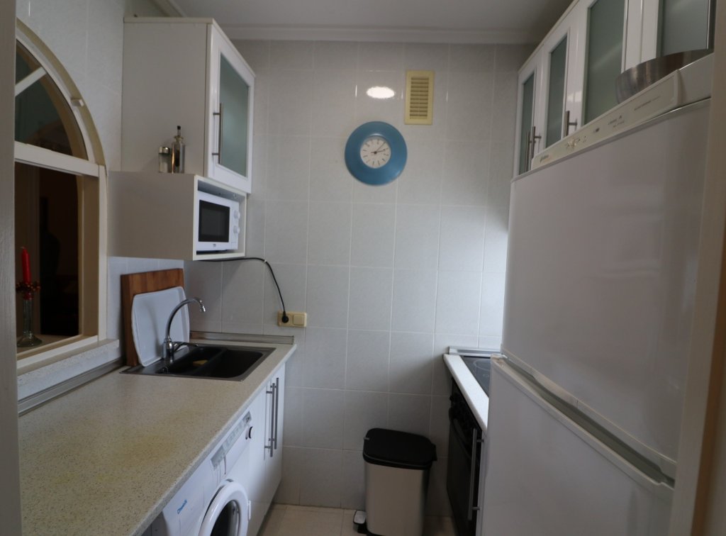 Second hand - Apartment / Flat - Torrevieja - Torreblanca