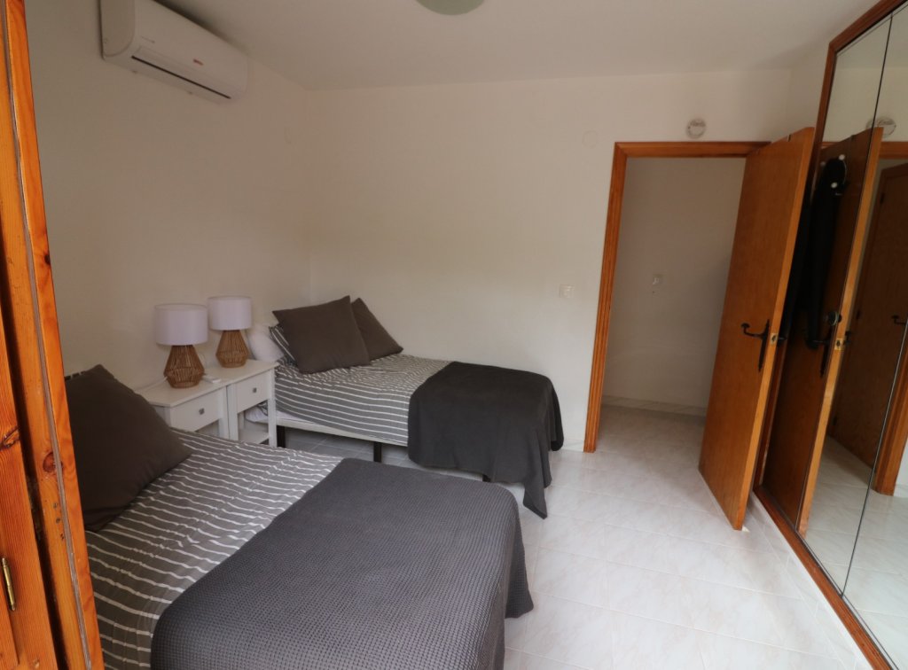Second hand - Apartment / Flat - Torrevieja - Torreblanca
