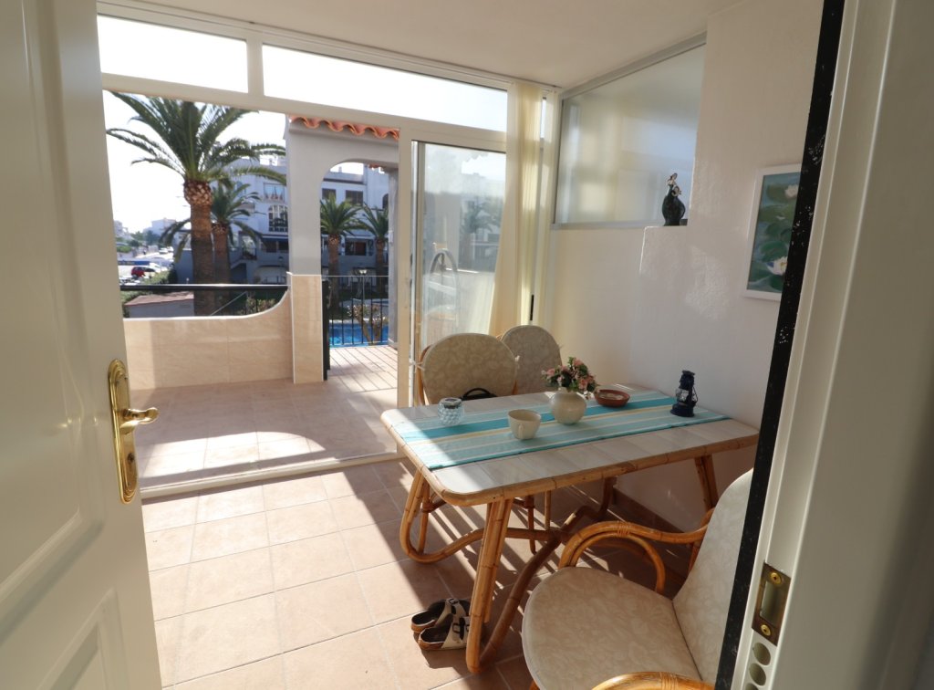 Second hand - Apartment / Flat - Torrevieja - Torreblanca