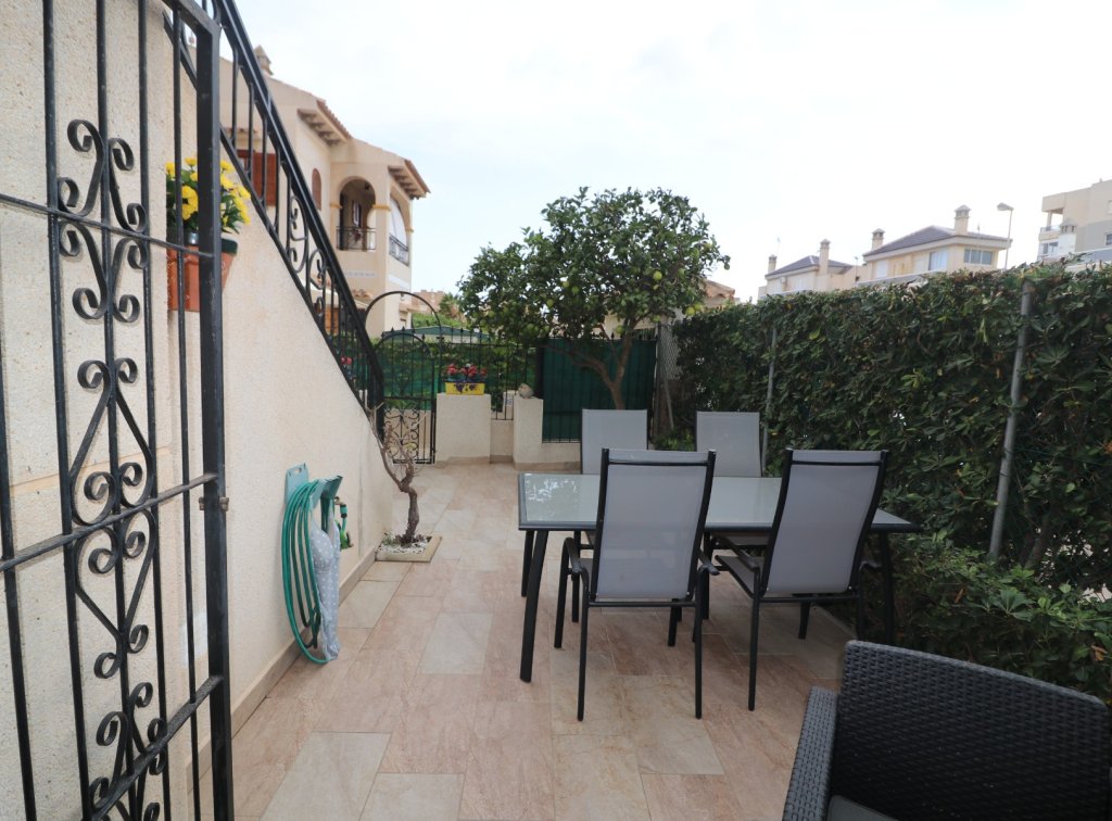 Segunda mano - Bungalow - Torrevieja - Torreblanca