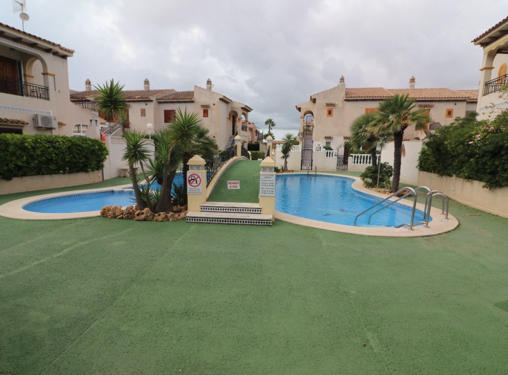 Segunda mano - Bungalow - Torrevieja - Torreblanca