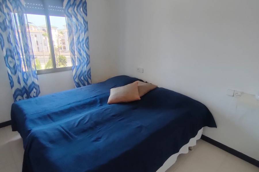 Second hand - Apartment / Flat - Torrevieja - Torreblanca