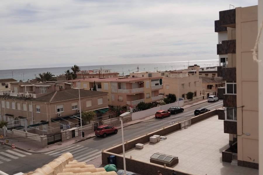 Second hand - Apartment / Flat - Torrevieja - La Mata